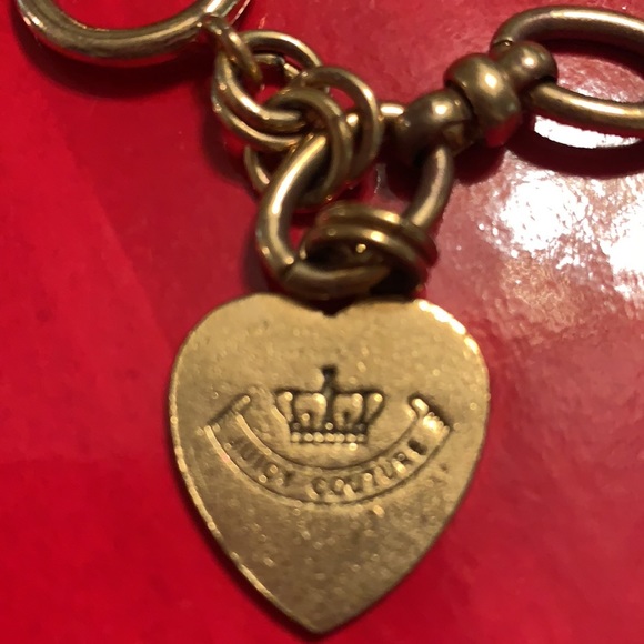 JUICY COUTURE 3 CHARM BRACELET. ONE NOT REMOVABLE